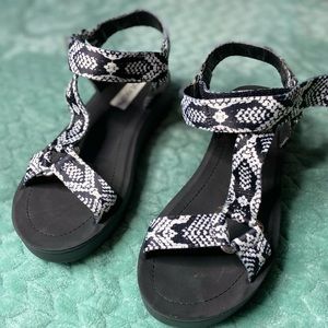 Cute Steven Madden Sandals